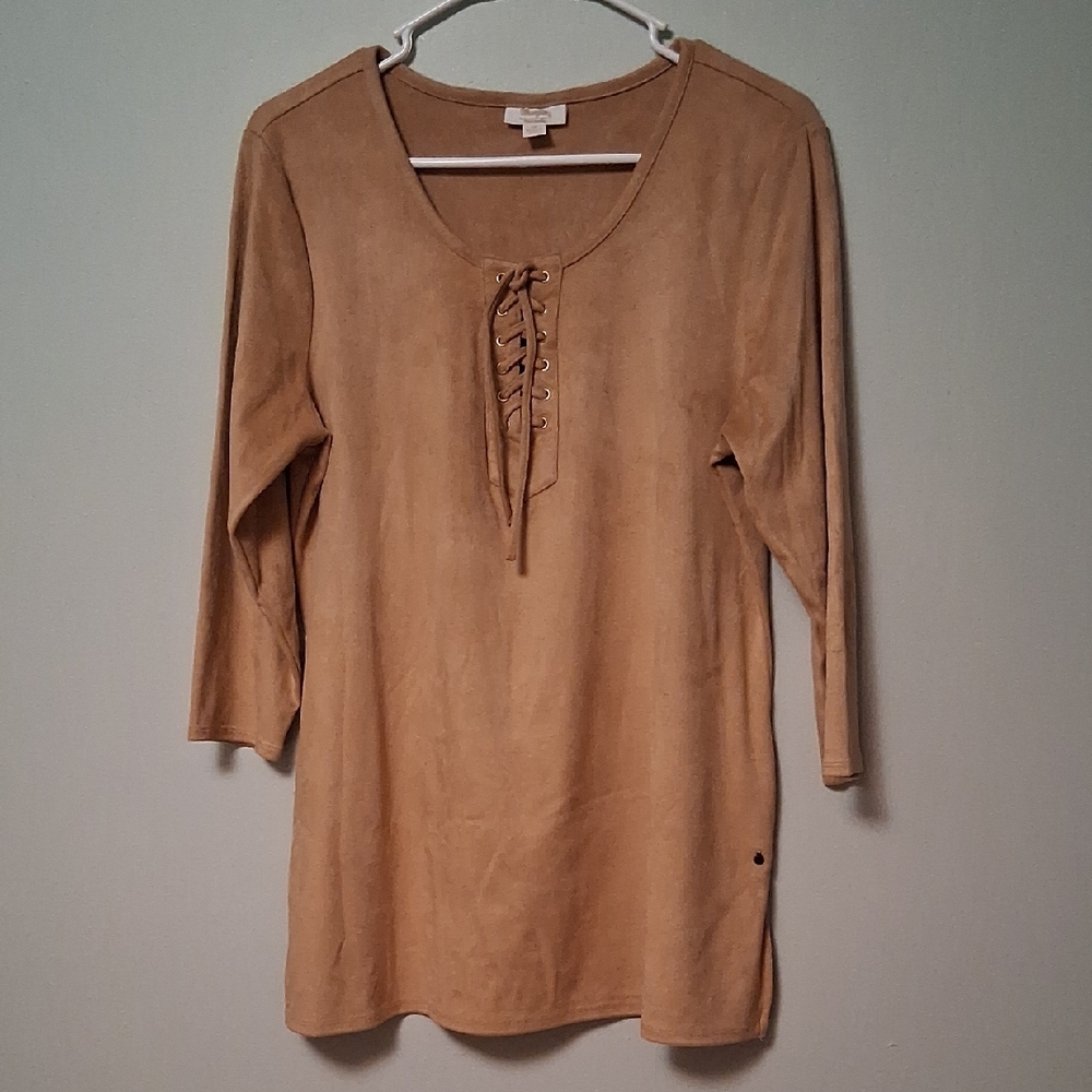 Wrangler's Finest QualityTan Lace-Up Women's Top. Size M